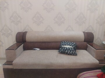 Bedroom in 3 BHK Apartment at Rishita Manhattan, Gomti Nagar – for Rent