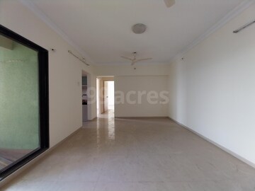 Room in 2 BHK Apartment at Yashvasin CHS Ltd, Kharghar – for Sale