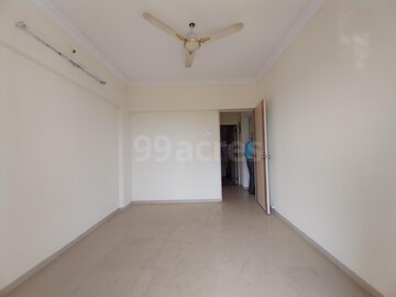 Room in 2 BHK Apartment at Yashvasin CHS Ltd, Kharghar – for Sale