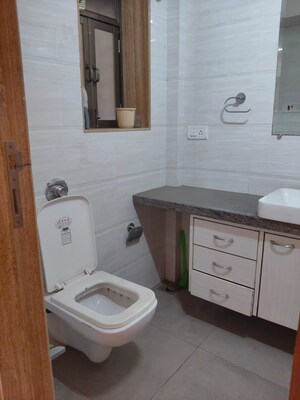 Bathroom in 3 BHK Apartment at Panchmukhi Apartment, Andheri West – for Sale