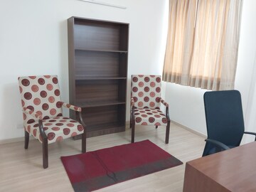 Bedroom in 4 BHK Apartment at DLF Park Place, Sector 54 – for Rent
