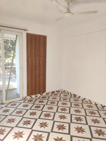 Bedroom in 3.5 BHK Apartment at Mirai Residence, Niralanagar – for Rent