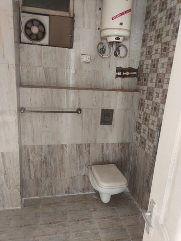 Bathroom in 3.5 BHK Apartment at Mirai Residence, Niralanagar – for Rent