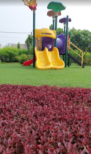  Plot – Garden View at Eldeco Shaurya, Bijnor Road - for Sale