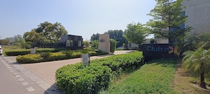  Plot – Exterior View View at Gt Road - for Sale