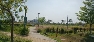  Plot – Exterior View View at Gt Road - for Sale