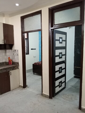 Room in 2 BHK Builder Floor at Govindpuri – for Rent