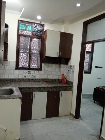 Kitchen in 2 BHK Builder Floor at Govindpuri – for Rent