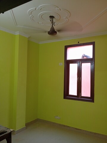 2 BHK Builder Floor For Rent in Govindpuri