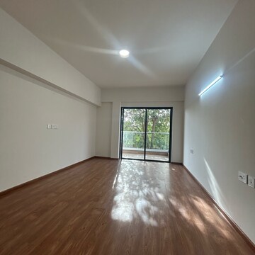 Room in 4 BHK Builder Floor at Birla Navya Avik, Sector 63a – for Sale