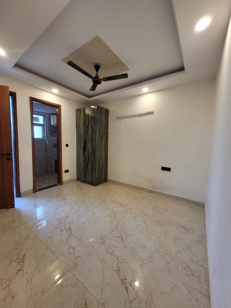 Bedroom, chattarpur 3 Bedroom 125 Sq.Yd. Builder Floor In Chattarpur Delhi 8418577