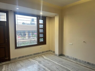 Room in 5 BHK Independent House at Omaxe New Chandigarh, North Mullanpur – for Rent