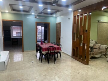Living Room in 3 BHK Builder Floor at Sector 33 – for Rent