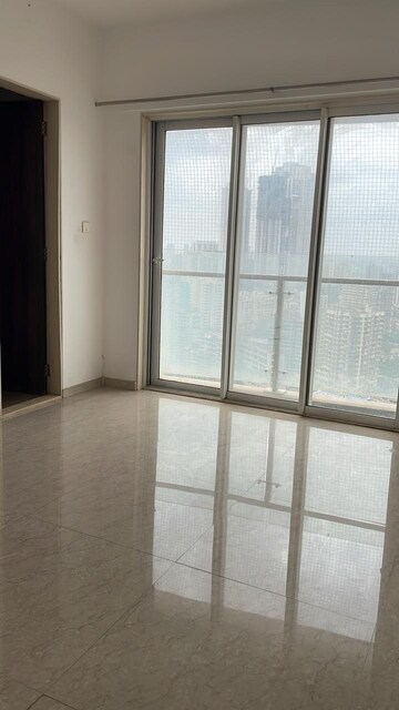 2 BHK Apartment For Rent in JP Decks, Goregaon East