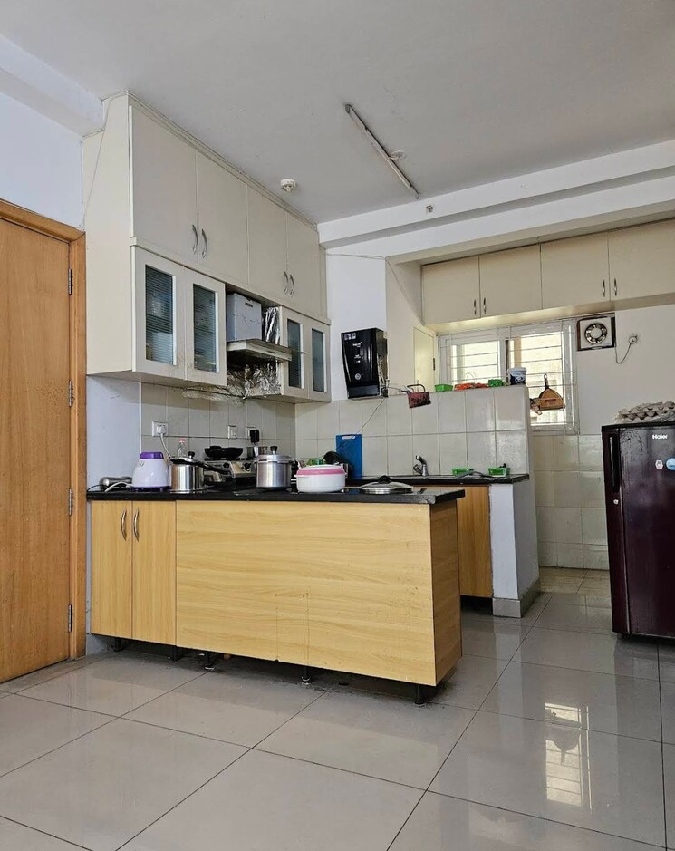 Kitchen, mantri-celestia 2 Bedroom 970 Sq.Ft. Apartment In Gachibowli Hyderabad 8418724