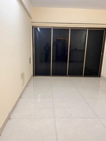 Building Lobby in 3 BHK Apartment at Shiv Sai Paradise, Majiwada – for Sale