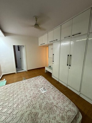 Room in 3 BHK Builder Floor at New Rajinder Nagar – for Sale