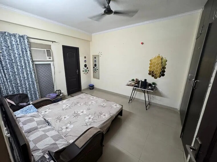 Bedroom, vvip-iconic-towers 2.5 Bedroom 1230 Sq.Ft. Apartment In Gaur City 1 Greater Noida 8418762