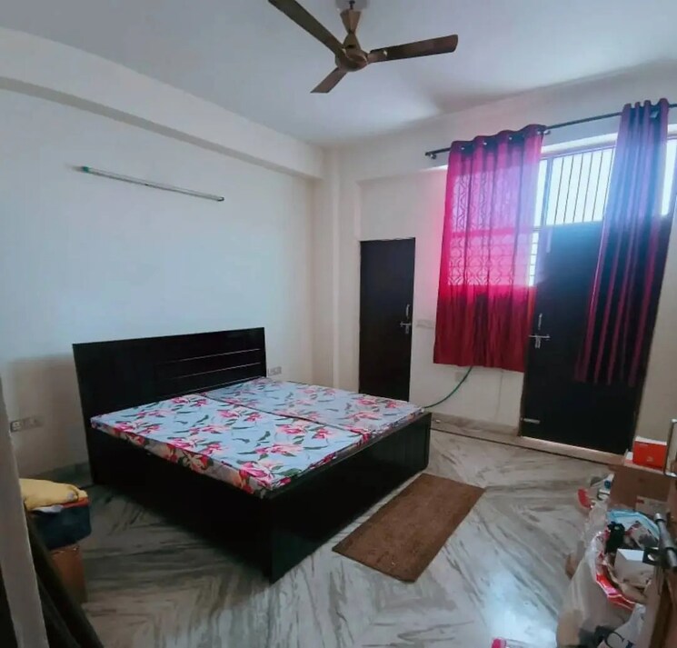 Bedroom, vvip-iconic-towers 2.5 Bedroom 1230 Sq.Ft. Apartment In Gaur City 1 Greater Noida 8418762