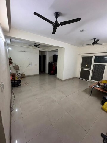 Room in 2.5 BHK Apartment at VVIP Iconic Towers, Gaur City 1 – for Sale