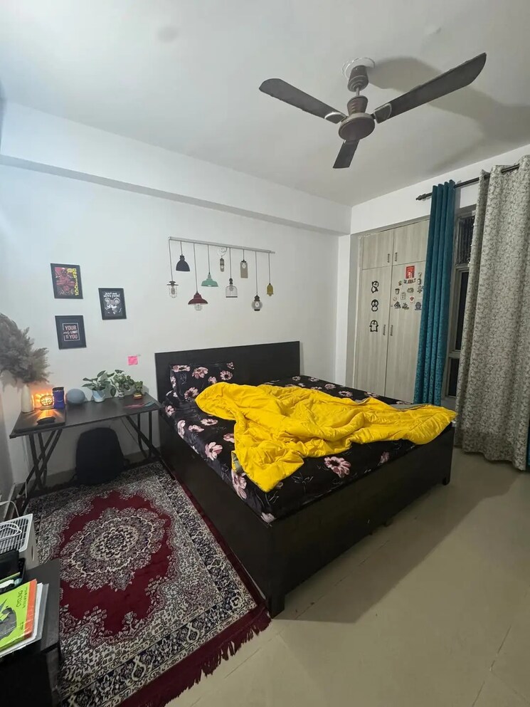 Bedroom, vvip-iconic-towers 2.5 Bedroom 1230 Sq.Ft. Apartment In Gaur City 1 Greater Noida 8418762