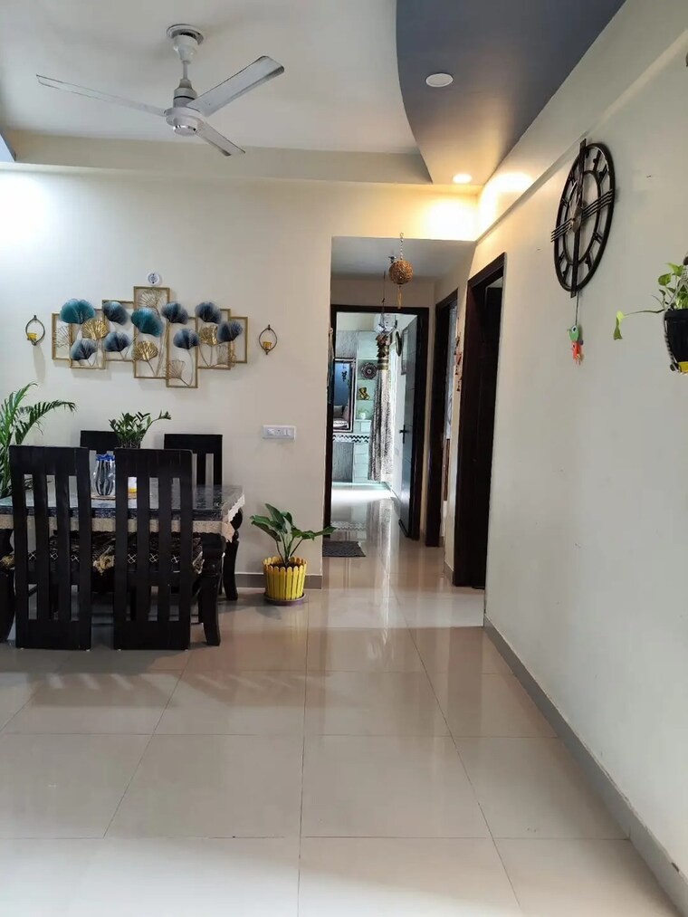 Living Room, vvip-iconic-towers 3 Bedroom 1490 Sq.Ft. Apartment In Gaur City 1 Greater Noida 8418763