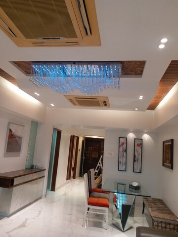 Living Room in 4 BHK Apartment at Juhu Gulmohar CHS, Vile Parle West – for Rent