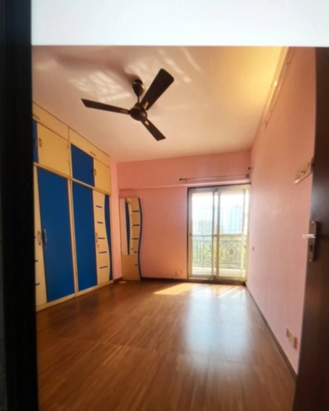 3 BHK + Pooja Room Apartment For Sale in Twinkle Towers CHS