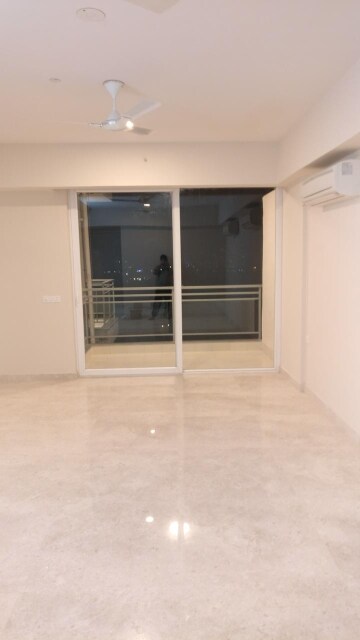 3.5 BHK Apartment For Rent in DLF The Ultima, Sector 81