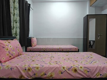Room in  Pg at Airoli – for Rent