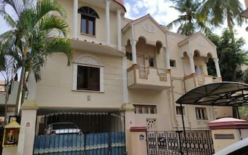 6+ BHK Independent House For Sale in Choolaimedu