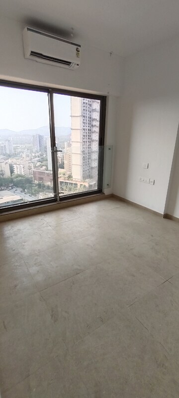 Master Bedroom in 2 BHK Apartment at Kanakia Silicon Valley, Powai – for Rent
