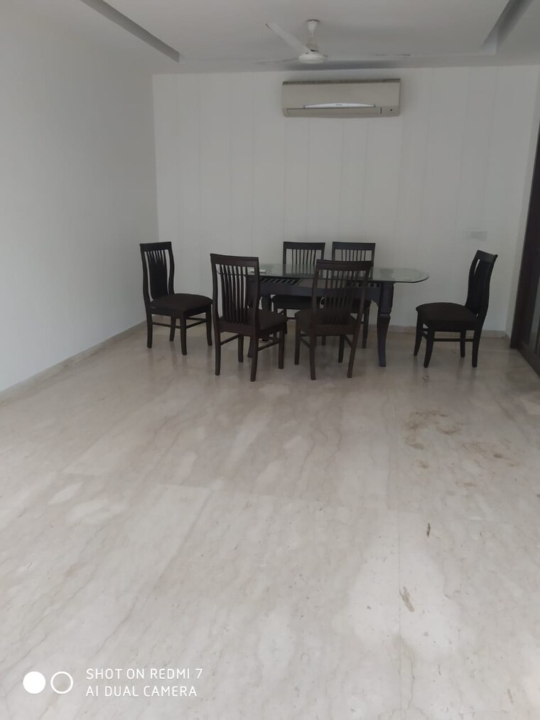 Gym, sarvapriya vihar 3 Bedroom 2000 Sq.Ft. Builder Floor In Sarvapriya Vihar Delhi 8418920