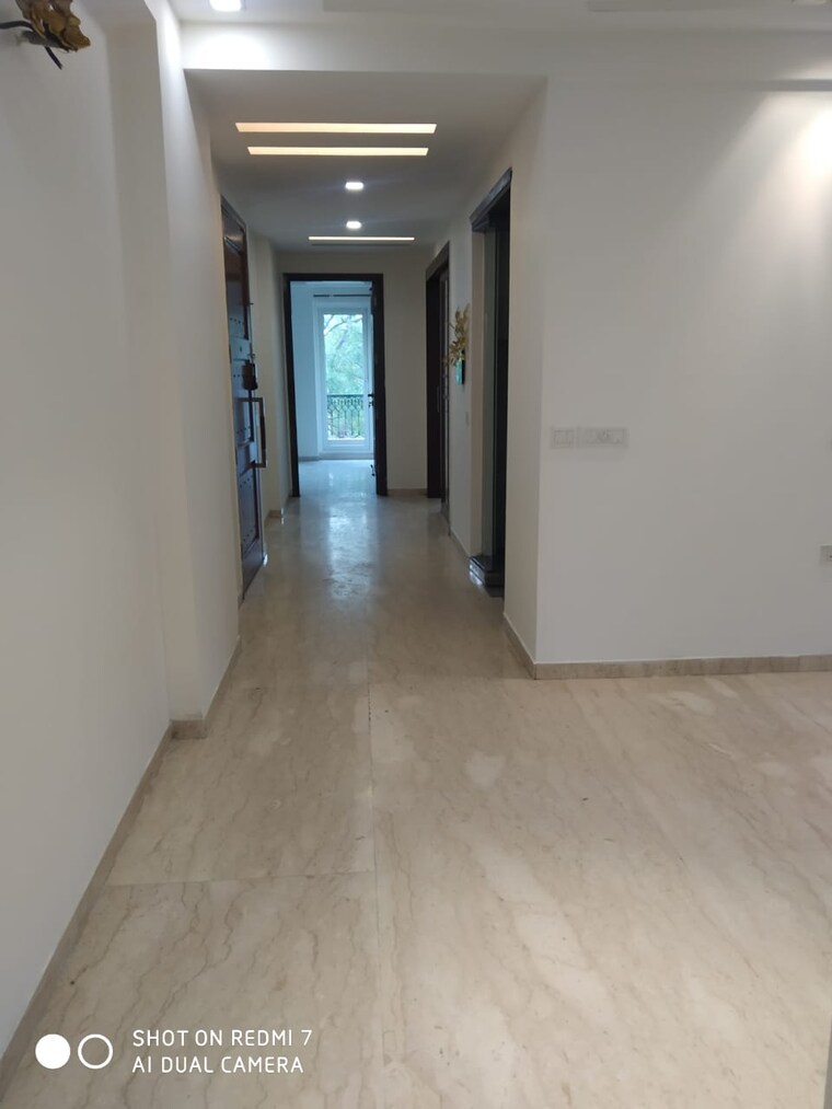 undefined, sarvapriya vihar 3 Bedroom 2000 Sq.Ft. Builder Floor In Sarvapriya Vihar Delhi 8418920