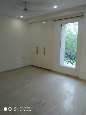3 BHK Builder Floor For Sale in Sarvapriya Vihar