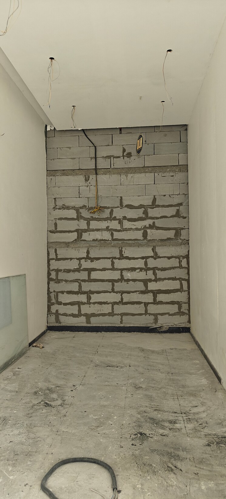 Floor Plan, dev-leo-tower Commercial Shop 370 Sq.Ft. In Oshiwara Mumbai 8418954