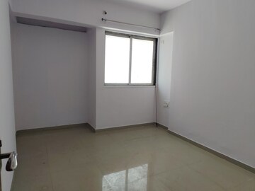 Room in 2 BHK Apartment at Tanvi Eminence Phase II, Mira Road – for Sale