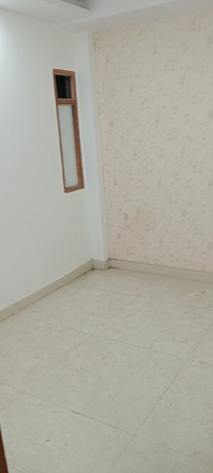 Room in 2 BHK Builder Floor at Govindpuri – for Sale
