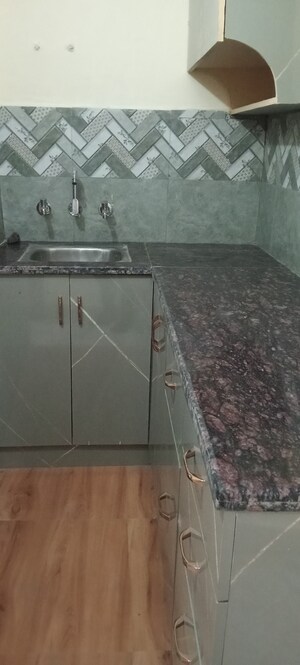 Furnished Amenities in 2 BHK Builder Floor at Govindpuri – for Sale