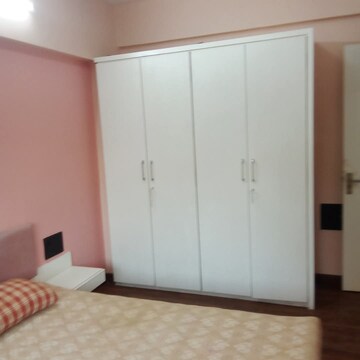 Room in  Pg at Aarey Colony – for Rent