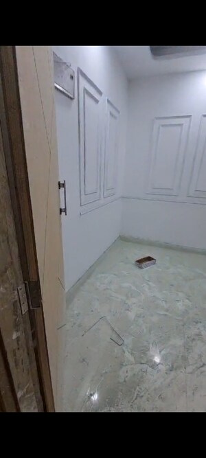 2 BHK Builder Floor For Sale in Sector 44