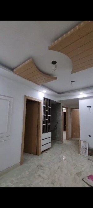 Building Lobby in 2 BHK Builder Floor at Sector 44 – for Sale