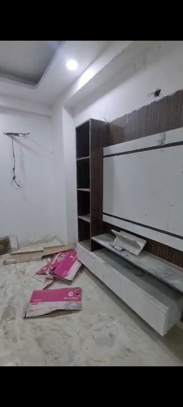 Kitchen, sector 44 2 Bedroom 70 Sq.Yd. Builder Floor In Sector 44 Noida 8419126