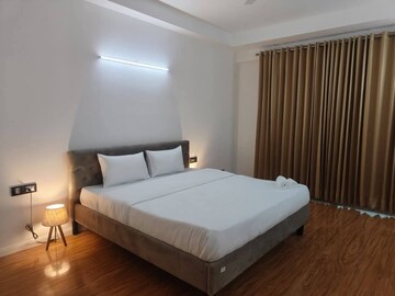 Bedroom in 4 BHK Apartment at Conscient Heritage Max, Sector 102 – for Rent