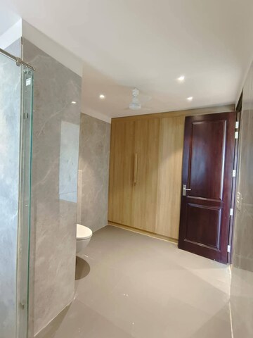 Bathroom in 4 BHK Apartment at Conscient Heritage Max, Sector 102 – for Rent