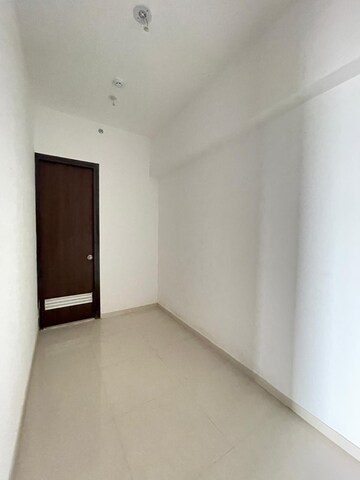 Room in 6 BHK Penthouse at Lodha Palava Serenity C, Dombivli East – for Rent