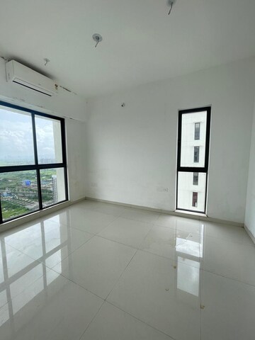 Master Bedroom in 6 BHK Penthouse at Lodha Palava Serenity C, Dombivli East – for Rent