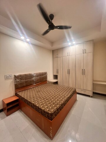 Bedroom in 1 BHK Builder Floor at Sector 38 – for Rent