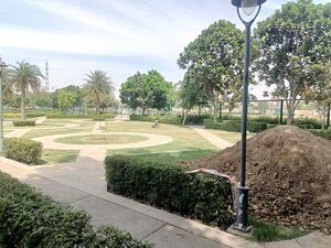  Plot – Exterior View View at BPTP Parkland Pride Phase 2, Sector 77 - for Sale