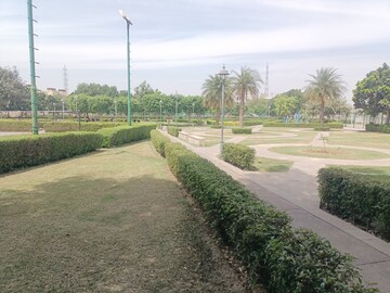  Plot – Exterior View View at BPTP Parkland Pride Phase 2, Sector 77 - for Sale
